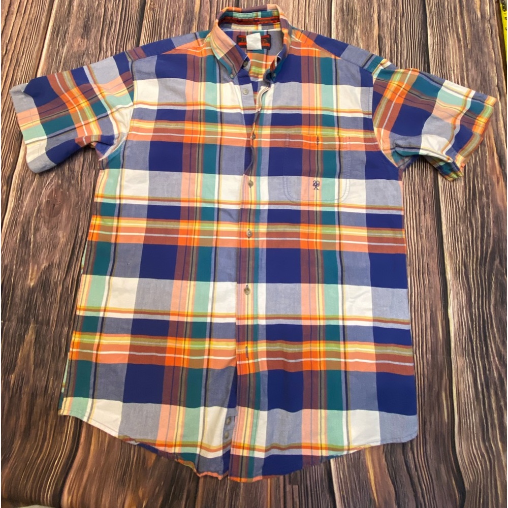 Mens 20X Size Large. No tags. Has 2 tiny snags that look manufactured. See pics